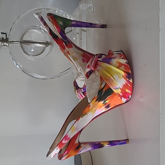 CHRISTIAN LOUBOUTIN Sandals - Picture 3 of 16